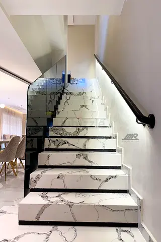 Custom Marble Staircase Installation with Elegant White Veined Stone Finish