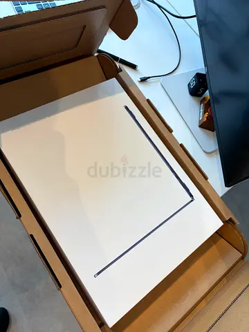New box MacBook Air 15 inch m4 512gb 16gb full box use version
