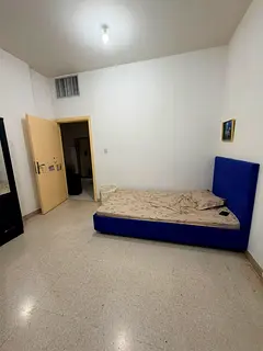 1 big bedroom for rent for single person