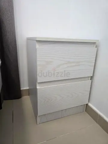 Side Tables / Night Stands