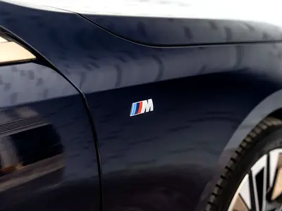 BMW 5 Series 520i M Sport, миниатюра 3
