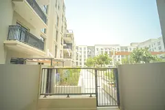 Contemporary Seafront Residence | Elevated Coastal Experience | Resale