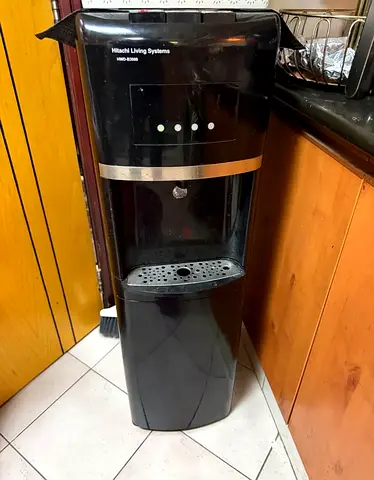 Hitachi Bottom Load Water Dispnerser
