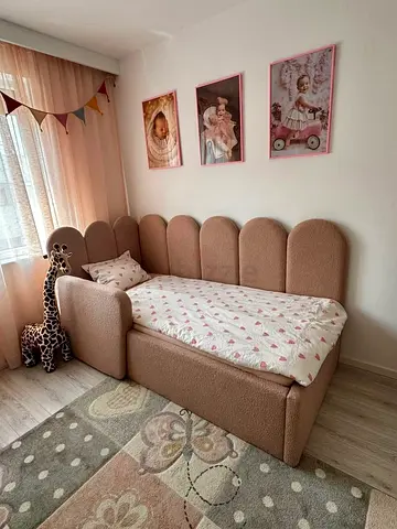Kids Pink Upholstered Scalloped Bed