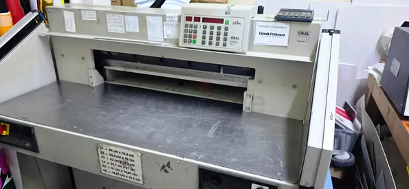 Used Ideal / Heavy-duty Industrial Paper Cutter / Guillotine (works)