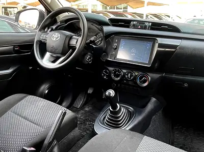 2021 Toyota HILUX — миниатюра 9