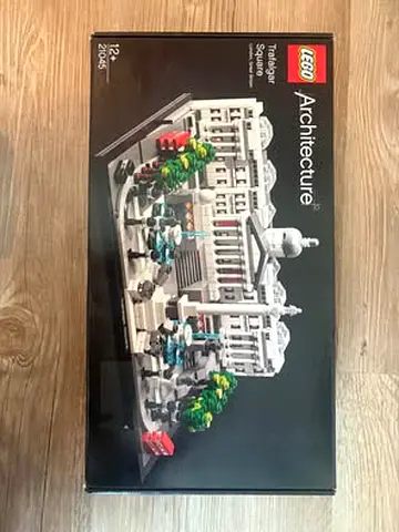 BARGAIN BRAND NEW LEGO 21045 ARCHITECTURE TRAFALGAR SQUARE