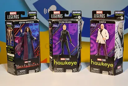 Marvel Legends WandaVision & Hawkeye 6-inch Action Figures (Agatha, Yelena, Kingpin) - New character