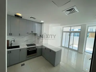 ELENGANTLY UPGRADED | 3 BR |