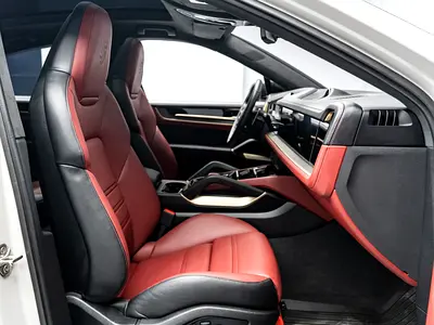 صورة مصغرة 9 لـ 2025 Porsche CAYENNE