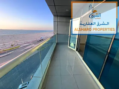 غرفتين وصاله كورنيش عجمان مباشر تشطيبات مميزة مسبح وجيم وجاكوزي وباركن مجانا وقريبه من كل الخدمات