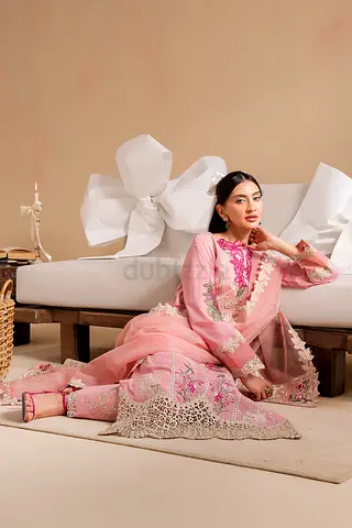 Maryum and Maria Light Pink size large fully Embroidered Traditional Women's Shalwar Kameez - Size L
