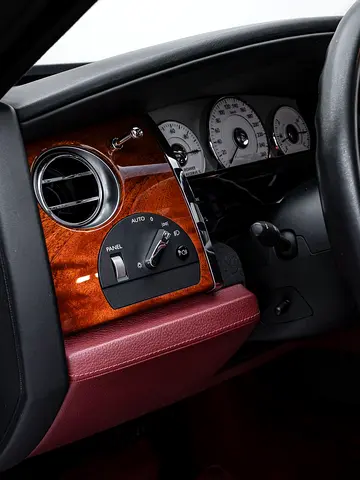 2011 ROLLS-ROYCE GHOST — миниатюра 14