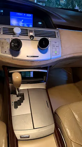 صورة 6 لـ 2009 Toyota AVALON
