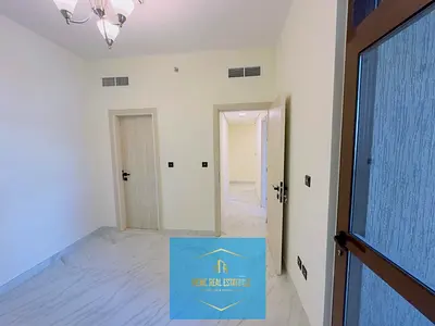 شقة مشرقة بغرفتي نوم | سكن RR | إطلالات متعددة على الشرفة