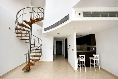 Duplex 1BR | Fitted Kitchen | Vacant | Unfurnished