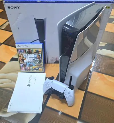 PS5 SILM DISC 1TB ONE CONTROLLER +1 GAMES WITH BOX GTA 5