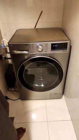 Lg washing machine 9kg for sale