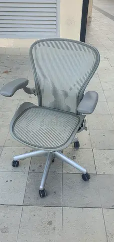 selling Herman Miller Aeron chair size B and C available