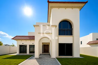 Single Row | Direct On The Park | Perfect Location