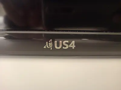 US4 Flat Panel TV / Monitor - Good working condition