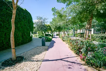 Executive Solar Residence | Elevated Modern Lifestyle | Resale