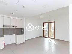 Townhouse View | Bright | High Floor