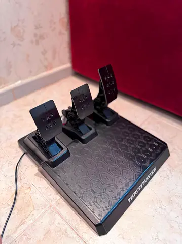 Trustmaster T3PM pedals