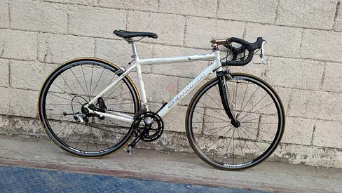 Lightweight Sachwin Brand road bike frame, Shimano gears, good condition