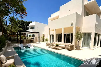 Spacious Layout | Private Pool | Luxuruy Living