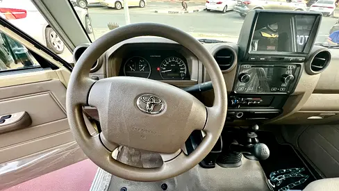 2023 Toyota LAND CRUISER 70 SERIES — миниатюра 6