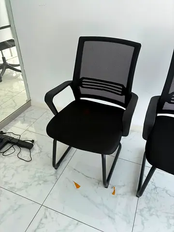 Black Mesh Visitor Office Chair with Sled Base