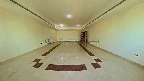 شقة للإيجار 4 غرف نوم في منطقة طريق المطار | مباشرة من المالك