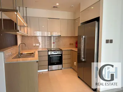 Full view of Burj Khalifa and fountain | High Floor | Huge Space | Prime Location