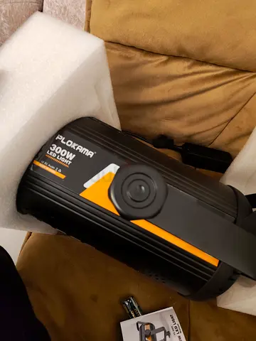 300 W photography light with softbox
