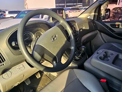 صورة 3 لـ 2019 Hyundai GRAND STAREX