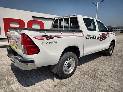 صورة 4 لـ 2023 Toyota HILUX
