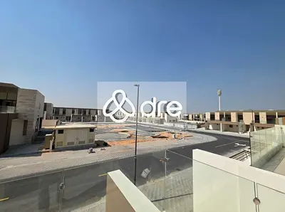 4BR | Middle unit Layout | Multiple Options