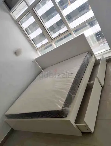 IKEA Malam king size bed 180/200cm with 2 storage drawers underneath and Ikea mattress is available