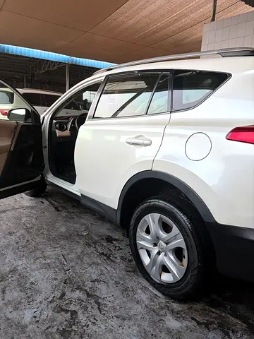2013 Toyota RAV 4 — фото 7