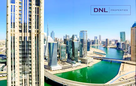 Burj Khalifa View // High Floor // Vacant Now