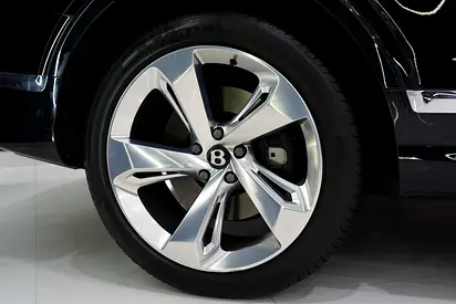 صورة 20 لـ 2025 Bentley AZURE