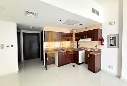 WELL MAINTAINED | SPACIOUS STUDIO | NEXT TO PARK