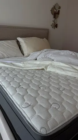 King Size High-Resilience Visco Spring Mattress - 180 x 200 cm