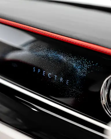 2024 ROLLS-ROYCE SPECTRE — миниатюра 18