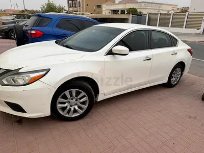 Nissan Altima S 2017 - American Specs - Excellent Condition
