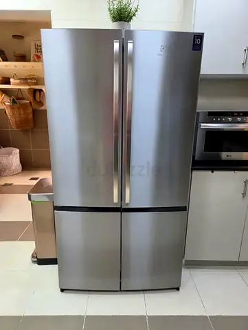 Electrolux Franch Door 4 Side by Side digital Inverter Latest Version Refrigerator 90cm