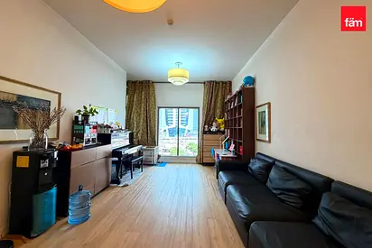 Next To Sobha Metro | With Parking | With Balcon