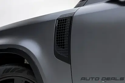 صورة مصغرة 9 لـ 2023 LAND Rover DEFENDER