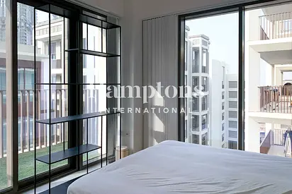 Furnished 3BR | Corner Unit | Pool View